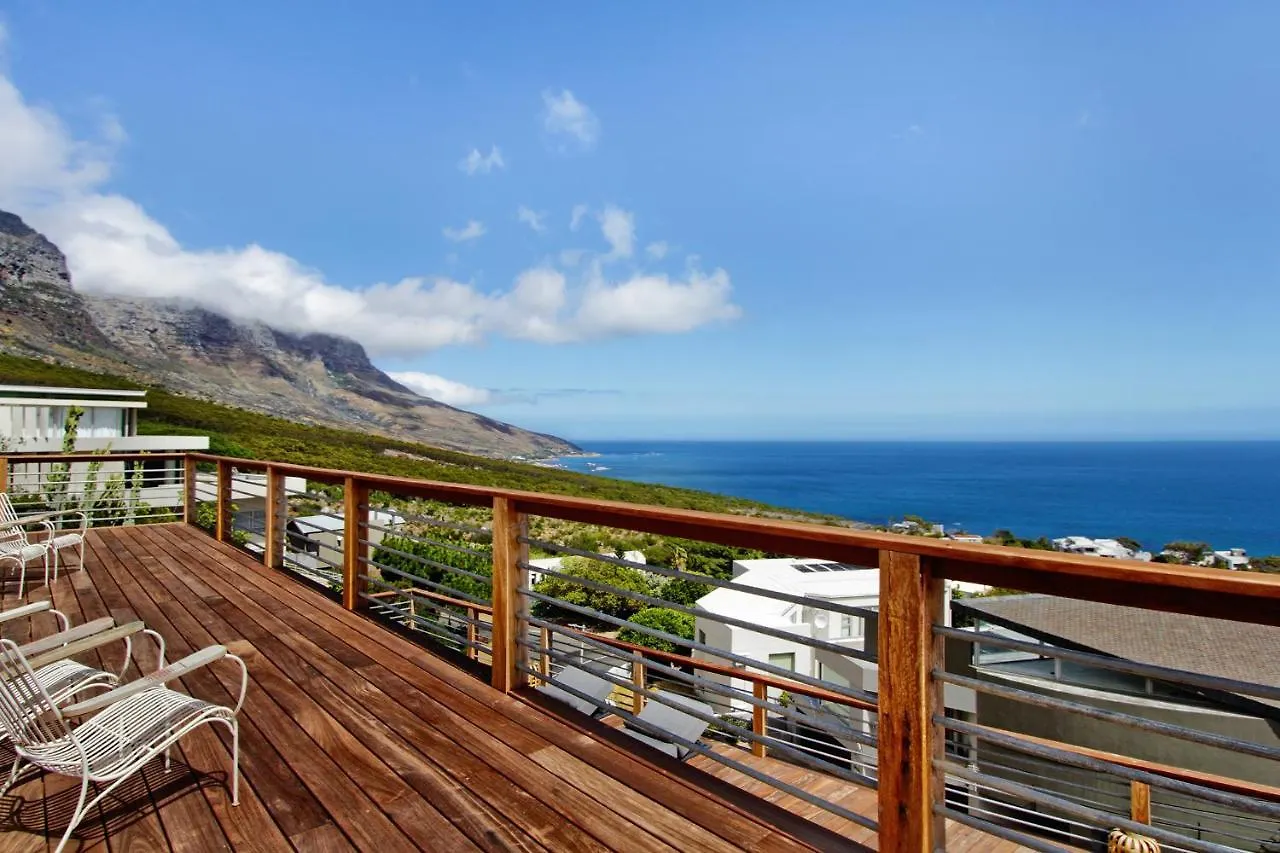 Villa La Baia Camps Bay Kapstadt 0*,
